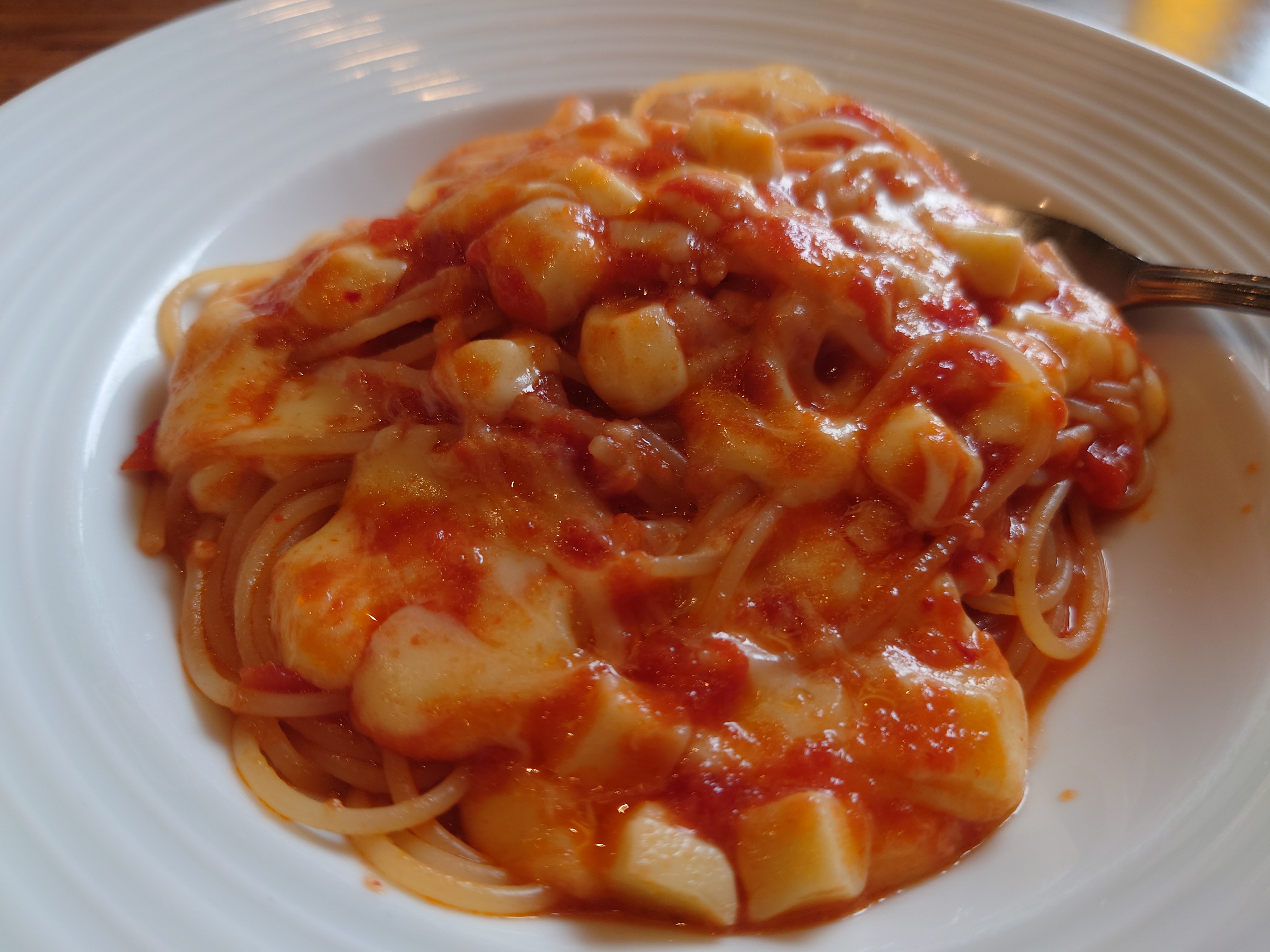 モッツァパスタ